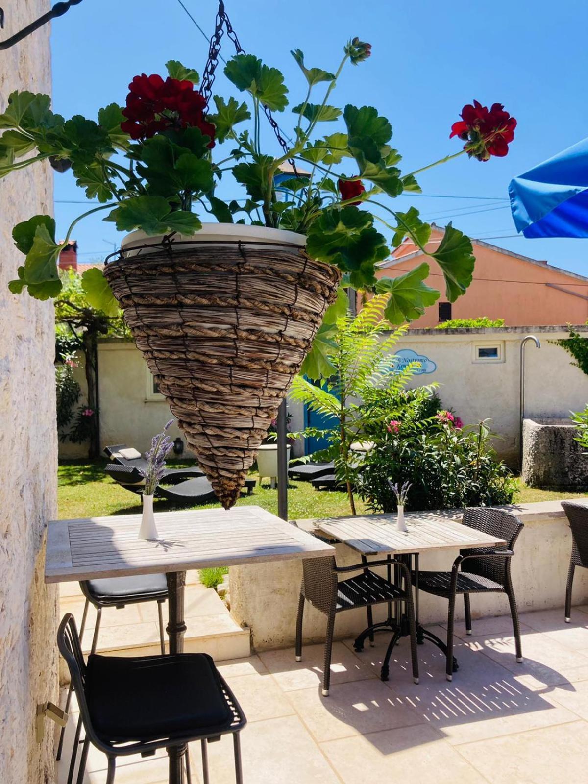 B&B Nostromo Funtana Buitenkant foto